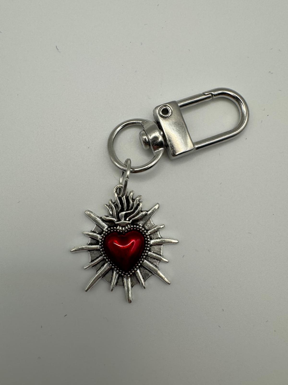 Assorted Kindle Charms/Keyrings - Silver and Red Collection
