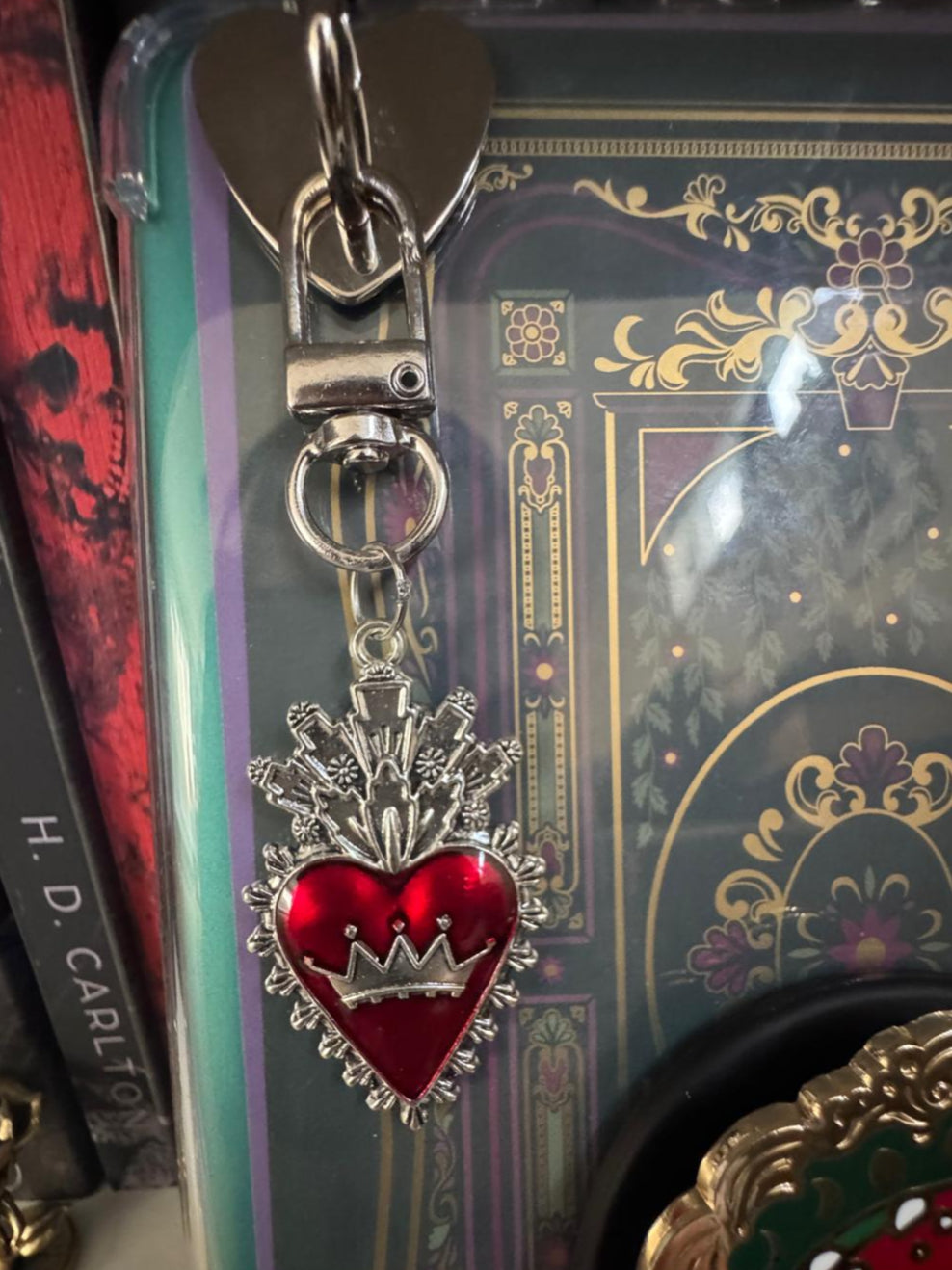 Assorted Kindle Charms/Keyrings - Silver and Red Collection